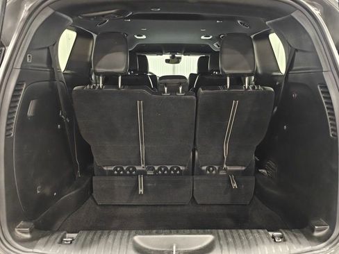 Used 2025 Chrysler Pacifica Select FWD image 33