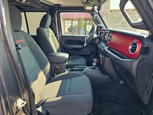 Used 2021 Jeep Wrangler Unlimited Rubicon image 14