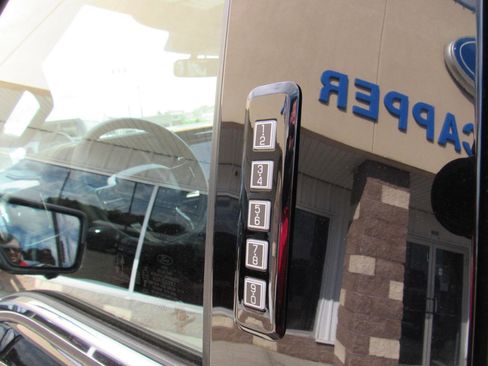 Used 2024 Ford F150 King Ranch AWD/4WD image 55