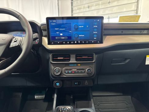 New 2025 Ford Maverick Lariat AWD/4WD image 16