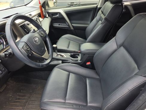 Used 2015 Toyota RAV4 Limited AWD/4WD image 5