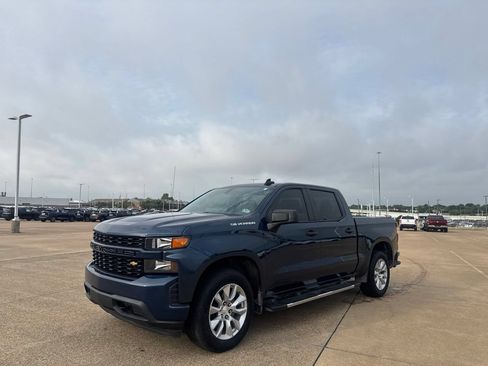 Used 2022 Chevrolet Silverado 1500 Custom RWD image 9