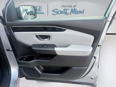 Certified 2023 Honda Pilot EX-L image 32