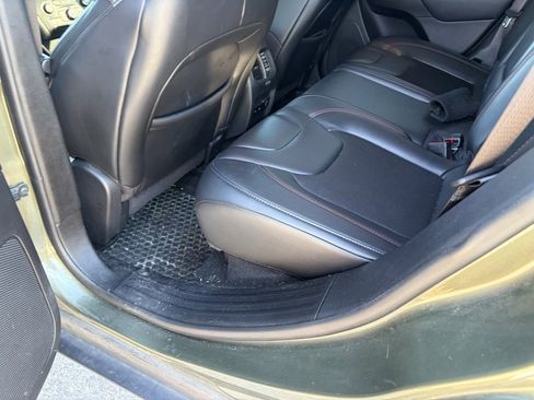 Used 2020 Jeep Cherokee Trailhawk w/ Comfort/Convenience Group image 5