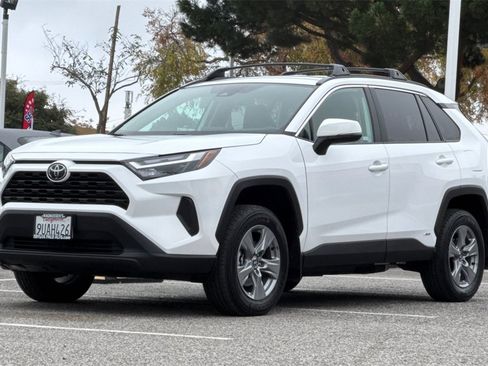 Certified 2025 Toyota RAV4 XLE image 7