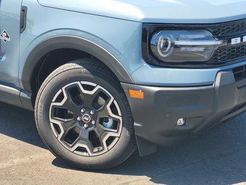 Used 2026 Ford Bronco Sport Outer Banks w/ Outer Banks Tech Package+ AWD/4WD image 5