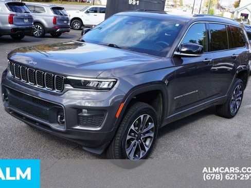 Used 2023 Jeep Grand Cherokee L Overland w/ Luxury Tech Group IV image 16