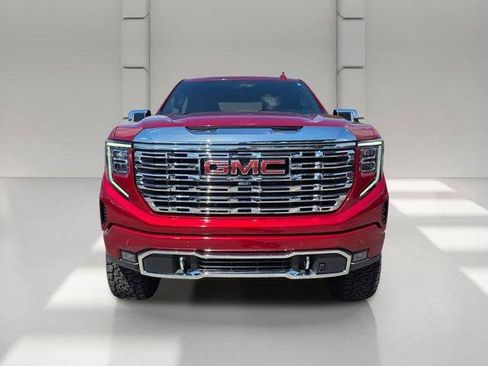 Used 2023 GMC Sierra 1500 Denali w/ Denali Reserve Package AWD/4WD image 8