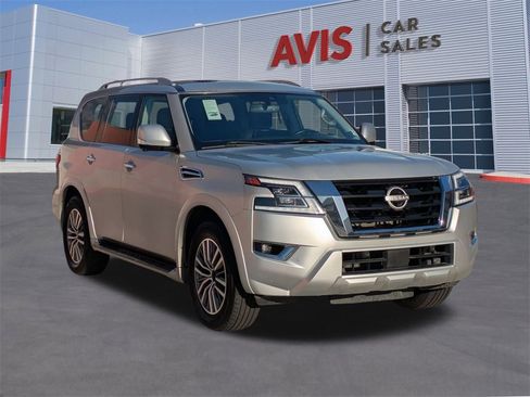 Used 2024 Nissan Armada SL image 3