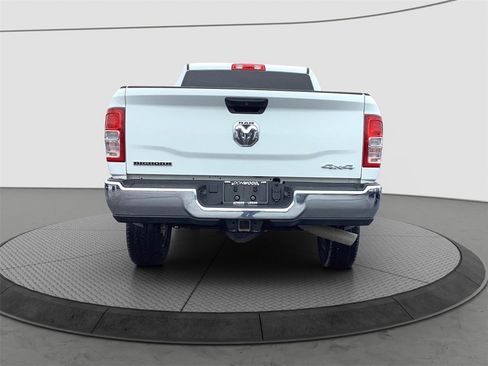 Used 2024 RAM 2500 Big Horn image 28