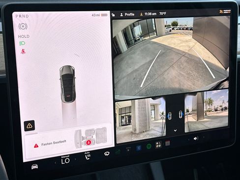 Used 2021 Tesla Model Y Long Range AWD/4WD image 18