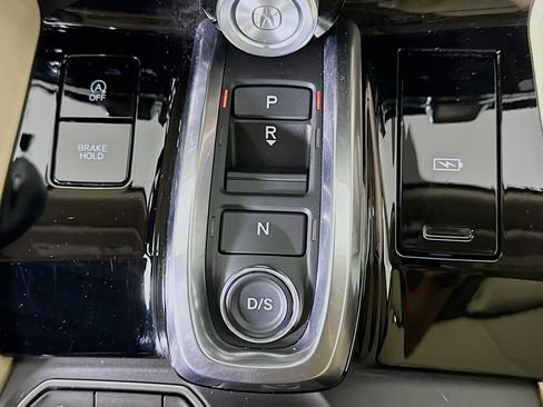 Used 2022 Acura MDX FWD w/ Technology Package image 25