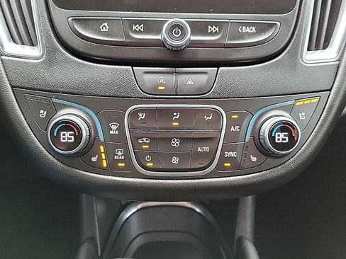 Used 2024 Chevrolet Malibu LT FWD image 21