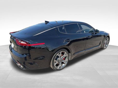 Used 2019 Kia Stinger GT1 RWD image 5