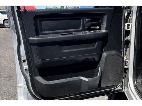 Used 2016 RAM 1500 ST w/ SXT Appearance Group image 24