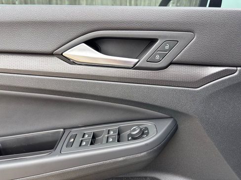 Used 2023 Volkswagen GTI Autobahn image 17