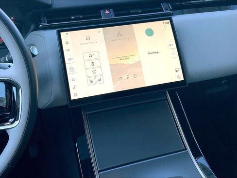 Used 2026 Land Rover Range Rover Velar S image 6