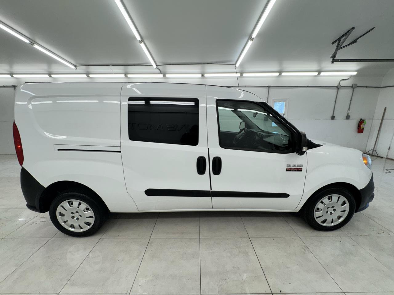 Used 2021 RAM ProMaster City Tradesman FWD image 4