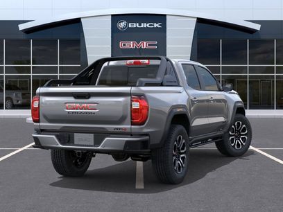 New 2025 GMC Canyon AT4 w/ Nightfall Edition