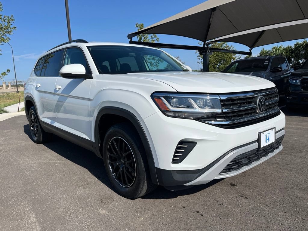 Used 2021 Volkswagen Atlas S FWD image 3