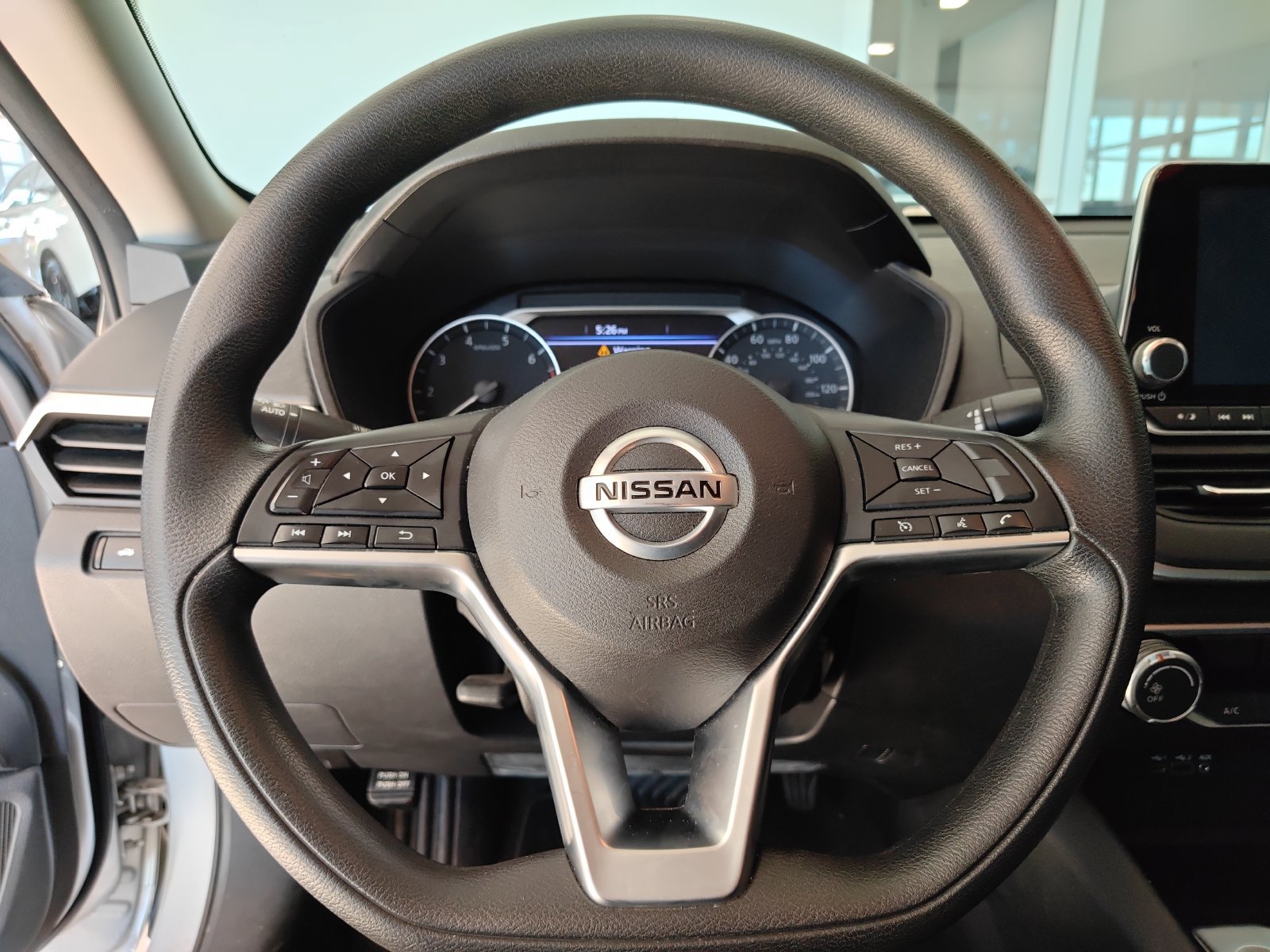 Used 2021 Nissan Altima 2.5 SV FWD image 12