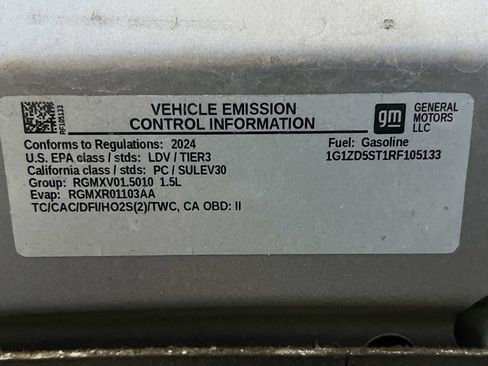 Used 2024 Chevrolet Malibu LT FWD image 21