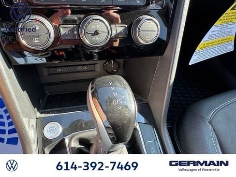 Certified 2024 Volkswagen Taos SE image 32