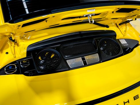 Used 2015 Porsche 911 Carrera GTS image 43