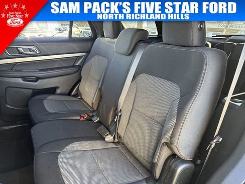Used 2019 Ford Explorer XLT w/ Equipment Group 201A image 29