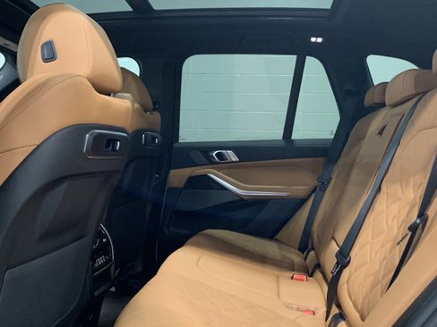 Used 2026 BMW X5 sDrive40i w/ M Sport Package image 29