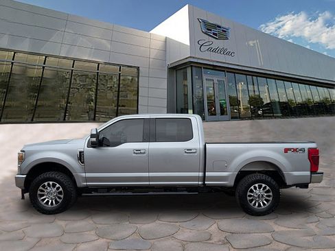 Used 2020 Ford F350 Lariat w/ Lariat Ultimate Package image 3