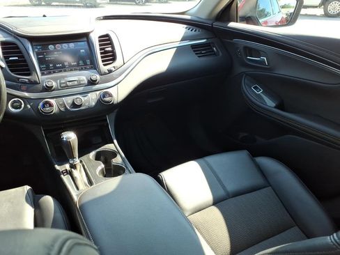 Used 2020 Chevrolet Impala LT w/ LT Convenience Package FWD image 15