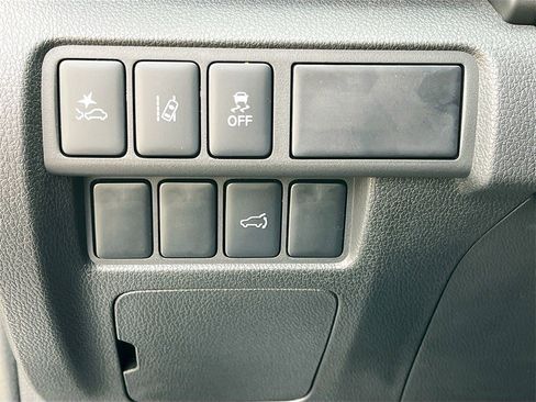 New 2026 Mitsubishi Eclipse Cross Black Edition image 9