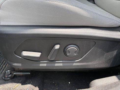 Used 2025 Hyundai Tucson SEL FWD image 25