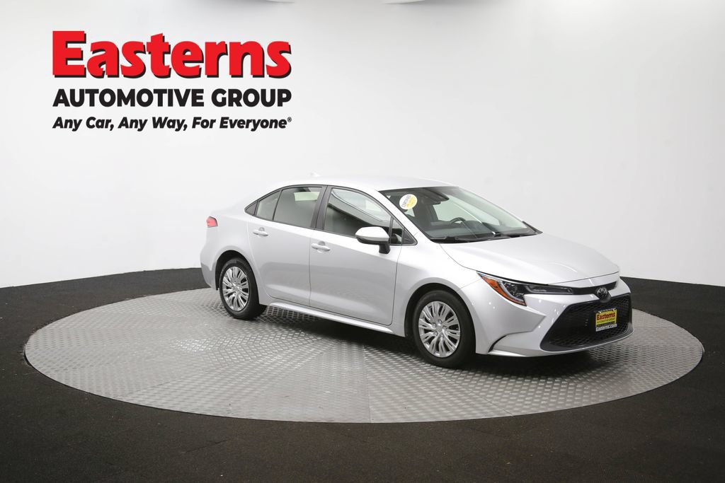 Used 2022 Toyota Corolla LE FWD image 50