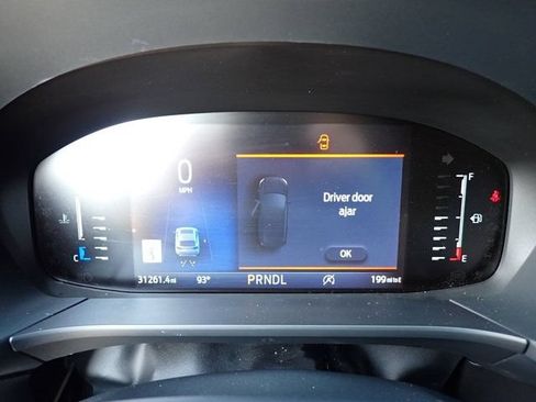 Used 2023 Ford Escape ST-Line w/ Tech Pack #1 AWD/4WD image 30
