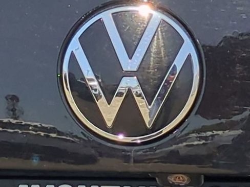 Used 2024 Volkswagen Jetta SE FWD image 31