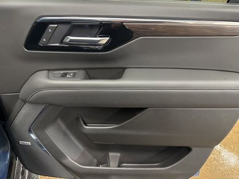 New 2026 Chevrolet Suburban Premier AWD/4WD image 25