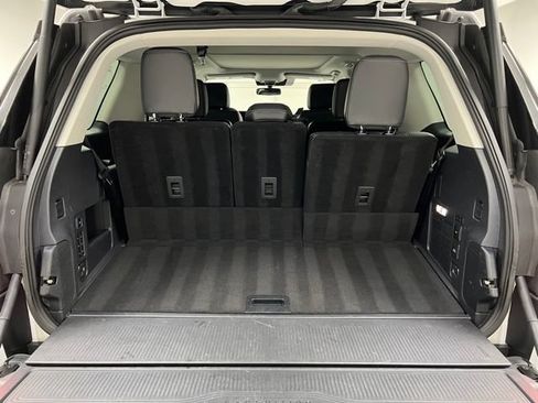 Used 2025 Ford Expedition Platinum AWD/4WD image 50