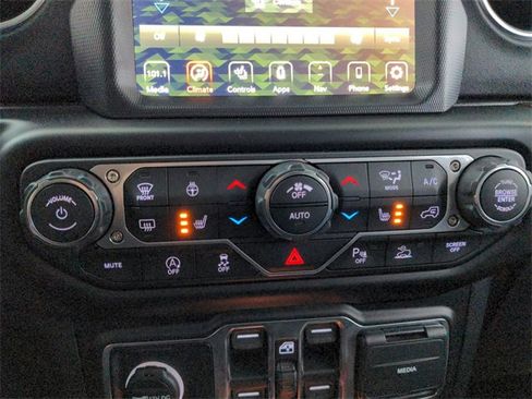 Used 2020 Jeep Gladiator Rubicon image 33