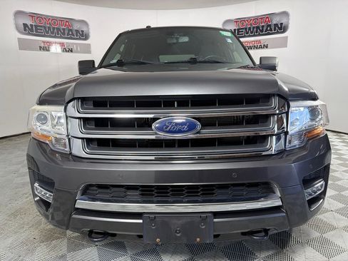 Used 2017 Ford Expedition Limited w/ Equipment Group 301A image 10
