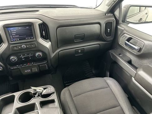Used 2024 Chevrolet Silverado 1500 Custom image 22