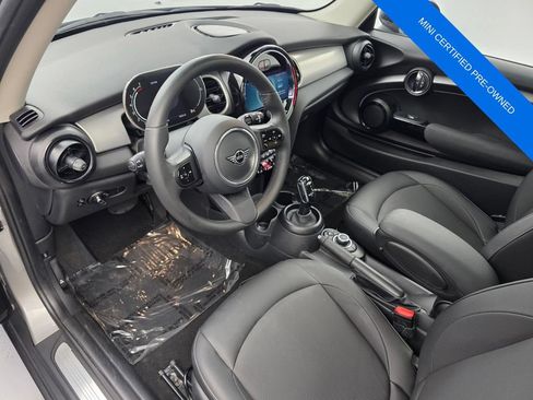 Used 2024 MINI Cooper 2-Door Hardtop FWD image 10