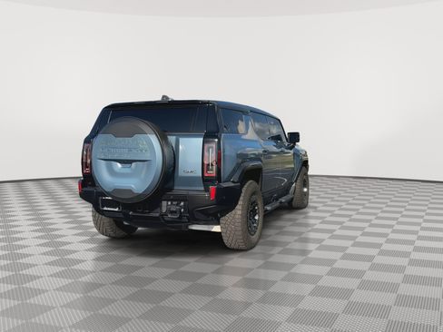 Used 2024 GMC Hummer EV 3X w/ Omega Edition AWD/4WD image 8