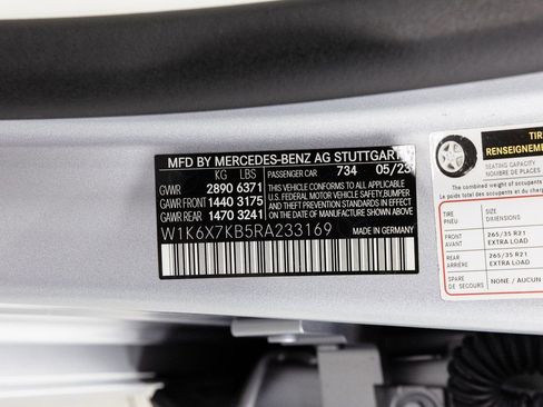 Used 2024 Mercedes-Benz Maybach S 680 4MATIC image 44