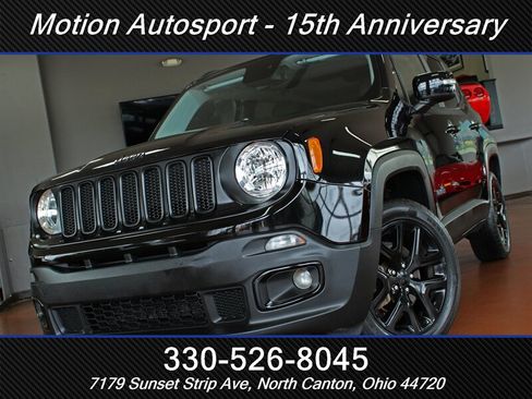 Used 2017 Jeep Renegade Altitude AWD/4WD image 39