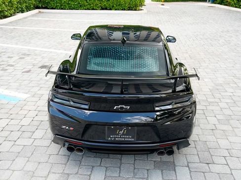 Used 2018 Chevrolet Camaro ZL1 RWD image 23