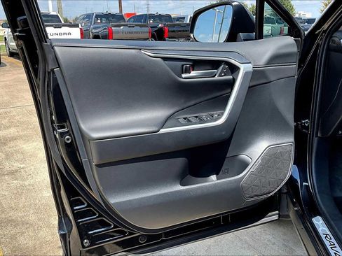 Used 2024 Toyota RAV4 Limited image 22