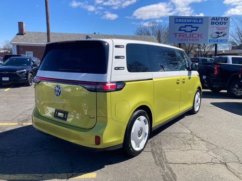 Used 2025 Volkswagen ID. Buzz 1st Edition AWD/4WD image 7