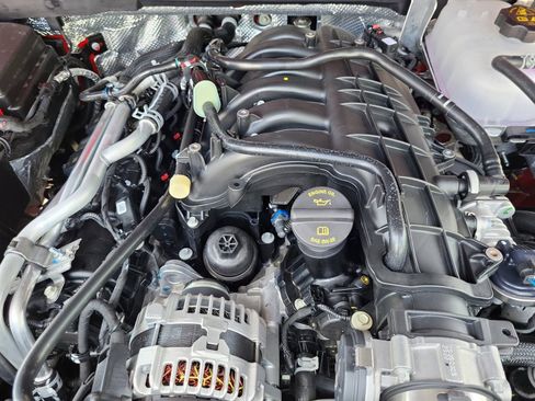 New 2025 Jeep Gladiator High Tide image 29